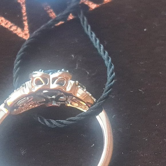 LE Vian 1/5 ct. t.w. Diamond and Blue Topaz Ring in 14K Rose Gold - Picture 5 of 6